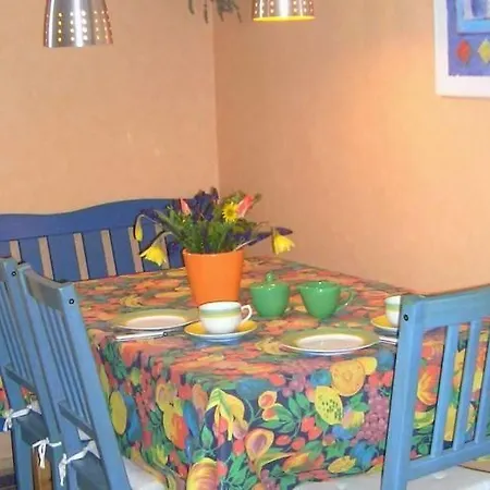 Ferienhaus Rot Сasa de vacaciones Gondershausen