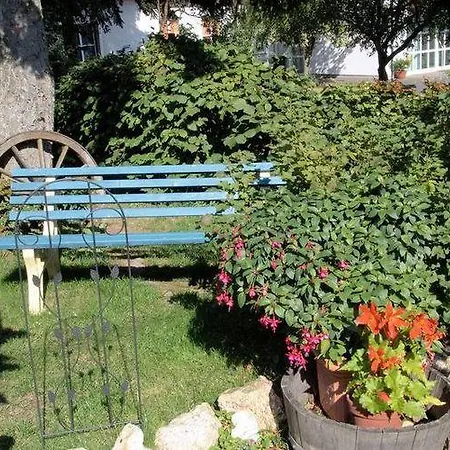 Ferienhaus Rot